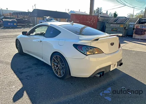 2011 Hyundai Genesis Coupe 2.0T z USA, uszkodzony, nr VIN KMHHT6KD7BU062158